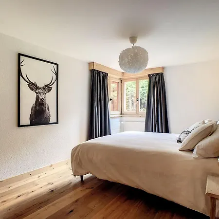 Appartement Ambassador 103 *